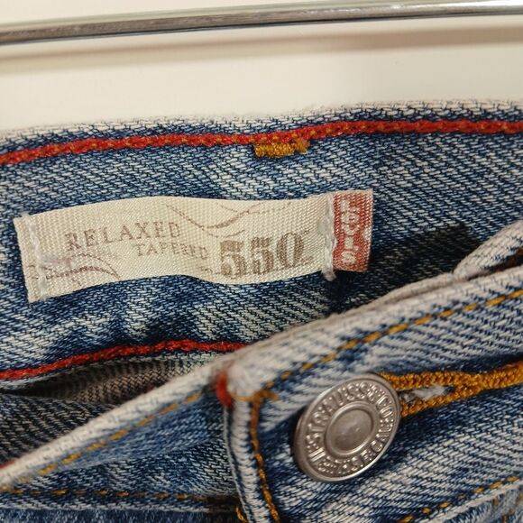 Levis 550 Relaxed Tapered Jeans 12 Long - Picture 8 of 8